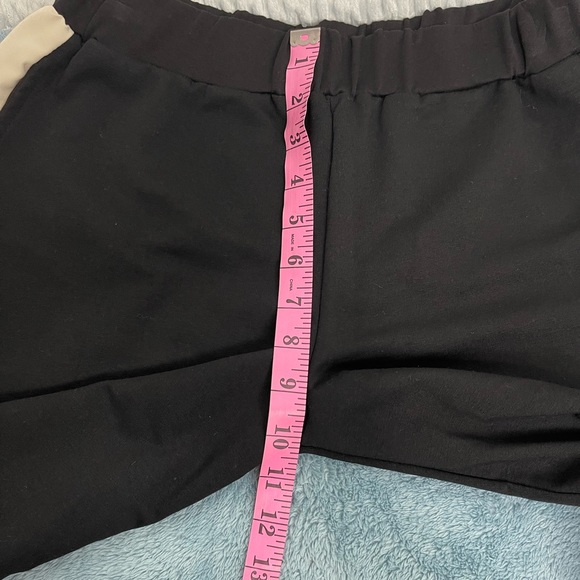 Hoodie & Pants Tracksuit Set Black & Pale Green Size M - Picture 10 of 14